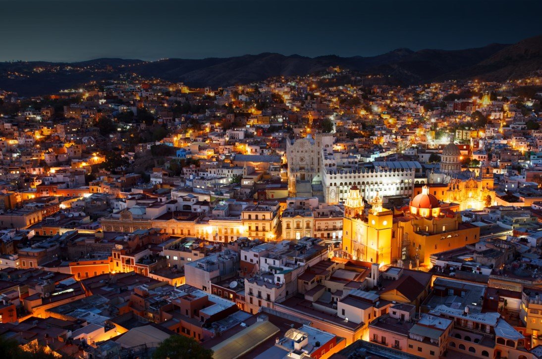 Publicidad exterior en Guanajuato | Espectaculares Altamira360.mx